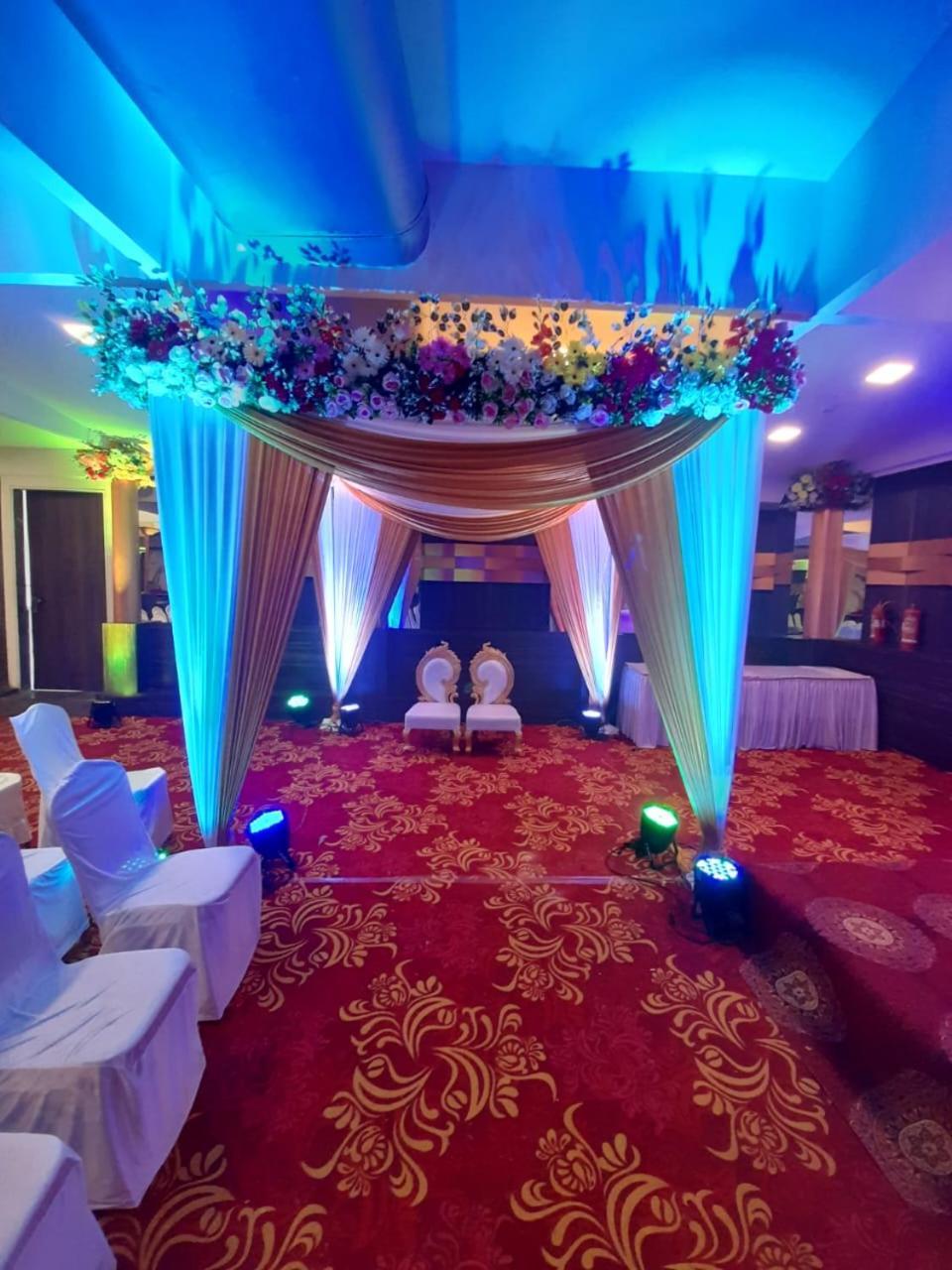 Hotel Mumbai House Juhu, Santacruz West, Mumbai Ngoại thất bức ảnh