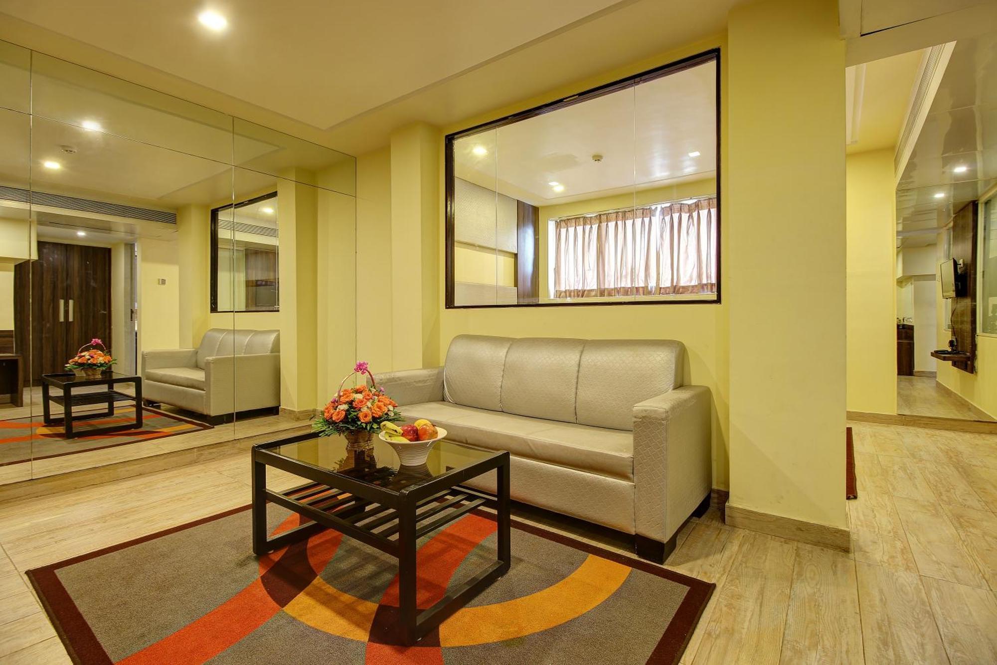 Hotel Mumbai House Juhu, Santacruz West, Mumbai Phòng bức ảnh